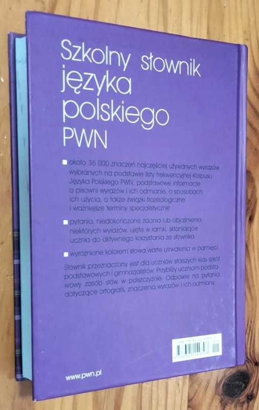 Szkoły słownik języka polskiego PWN - Lidia Drabik, Elżbieta Sobol