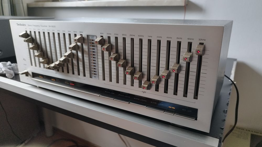 Equalizer Technics sh 8020