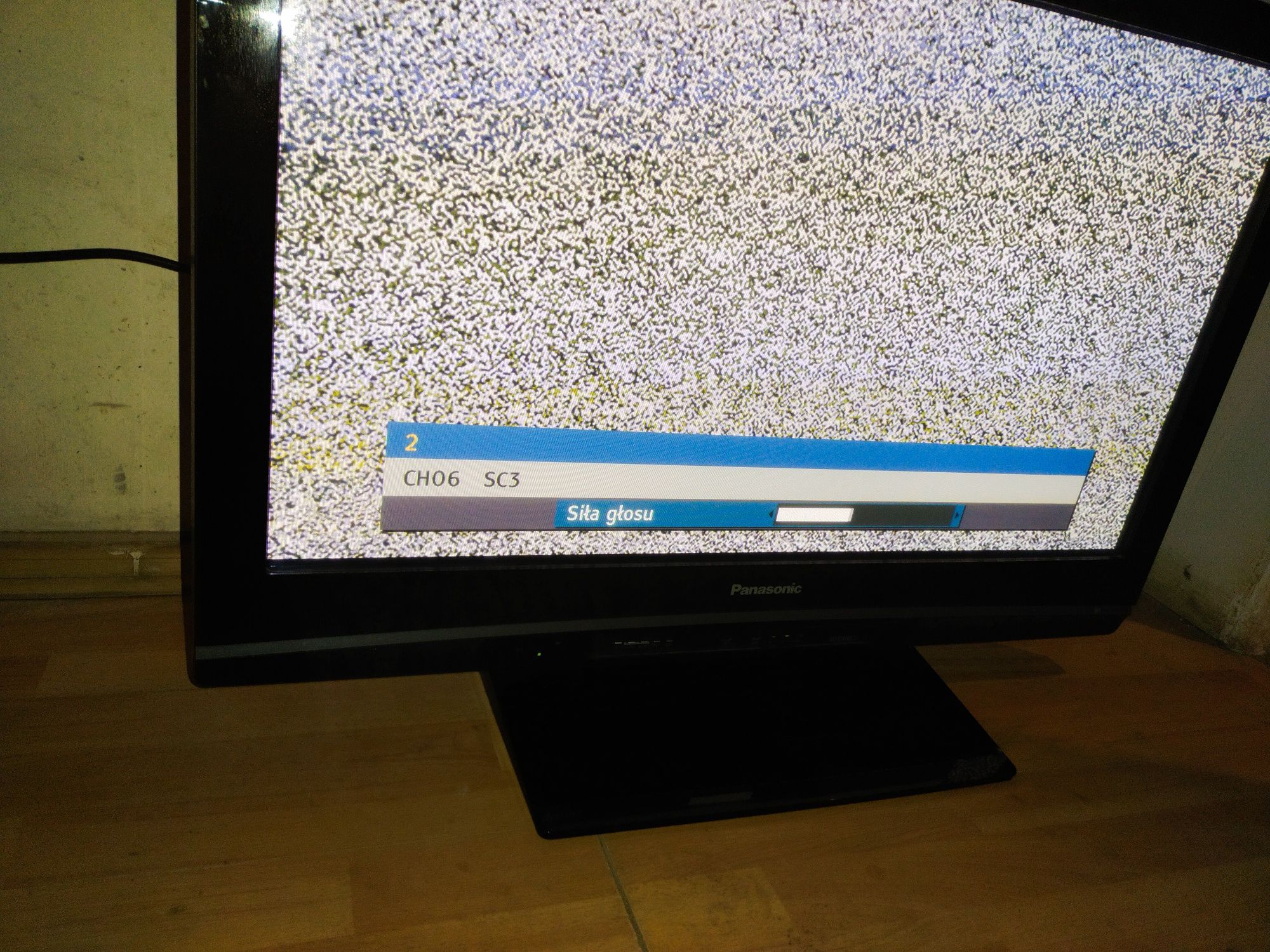 Telewizor 37cali Panasonic