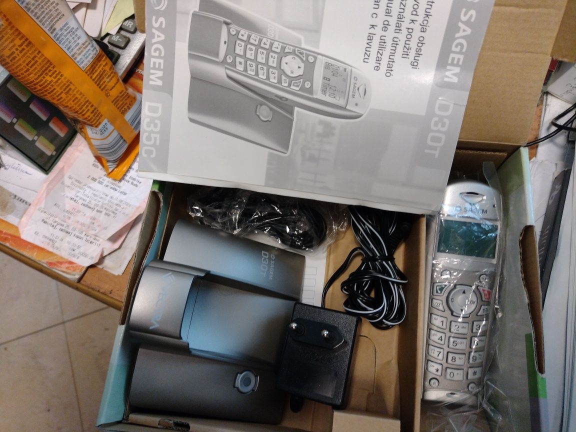 Telefon stacjonarny bezprzewodowy Sagem D30T