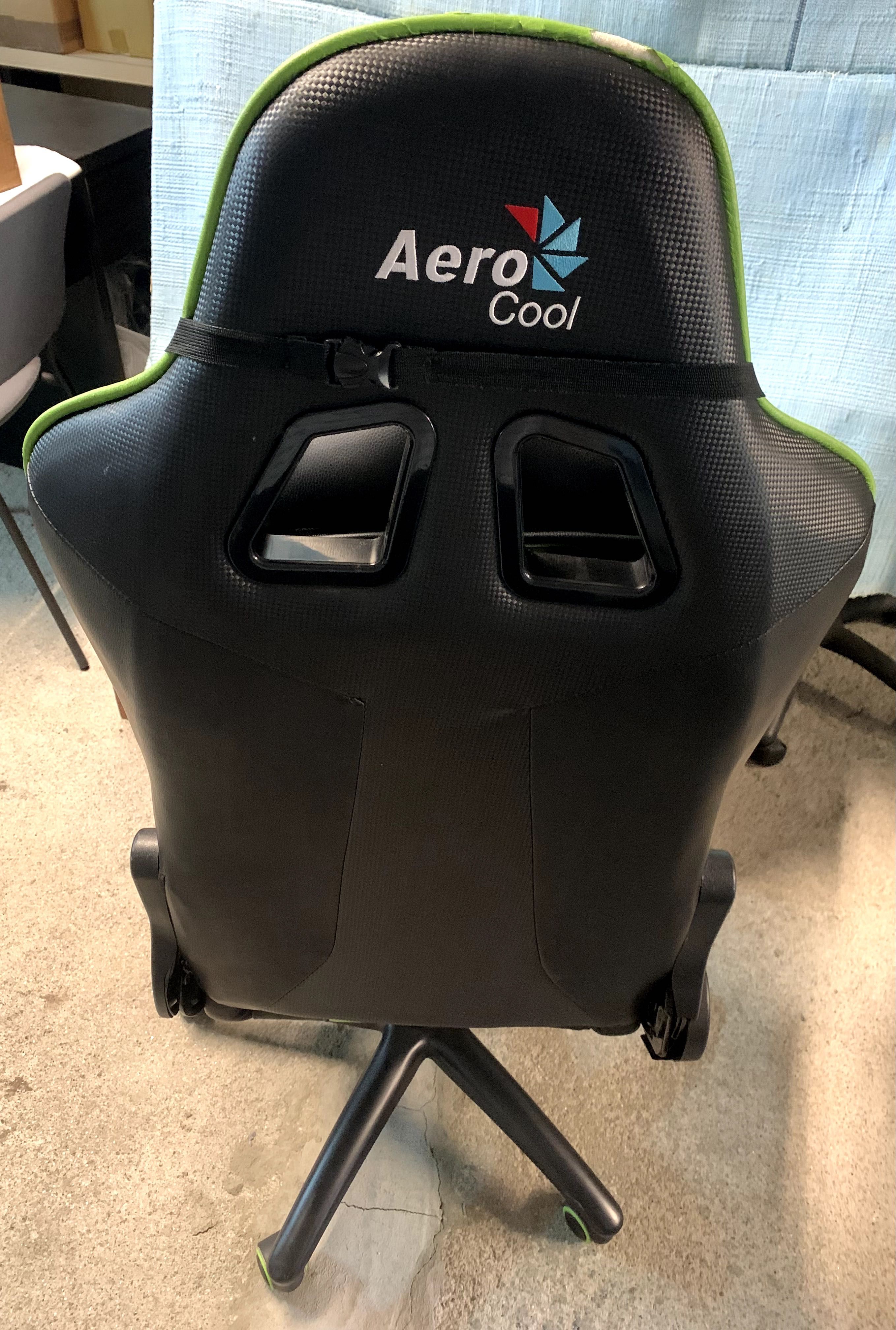 Cadeira Gaming Aero Cool AC120