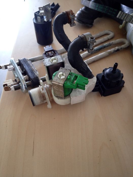 Pralka elektrolux EWT 10420 W na części