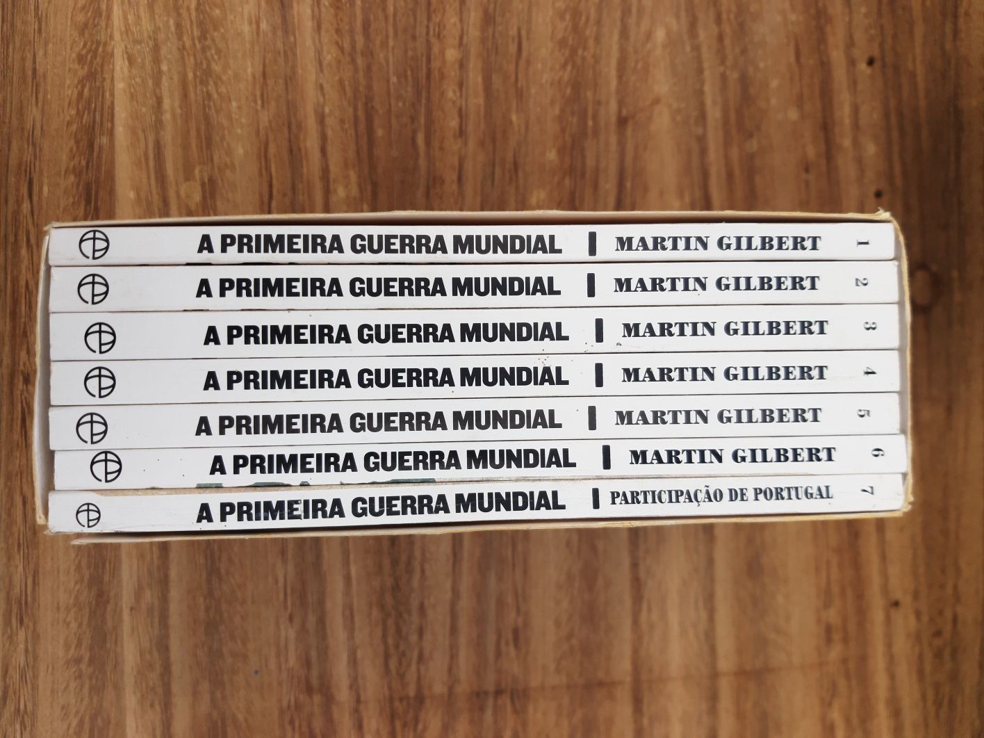 Livros história de Portugal I e II guerra mundial