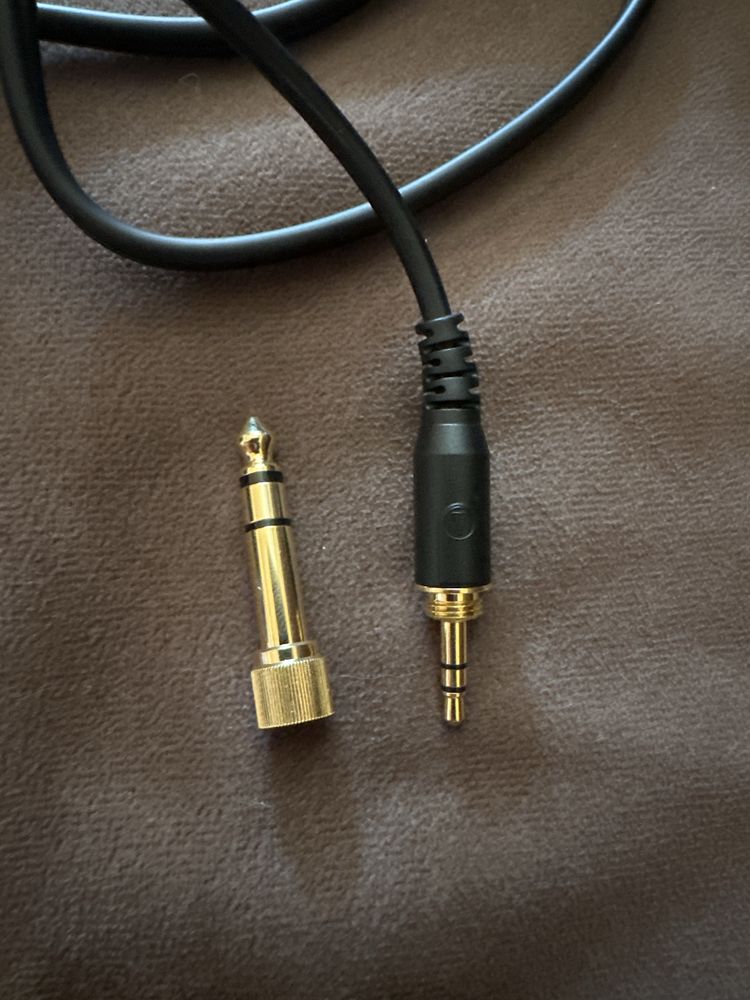 Студійні навушники ATH-M50x STS