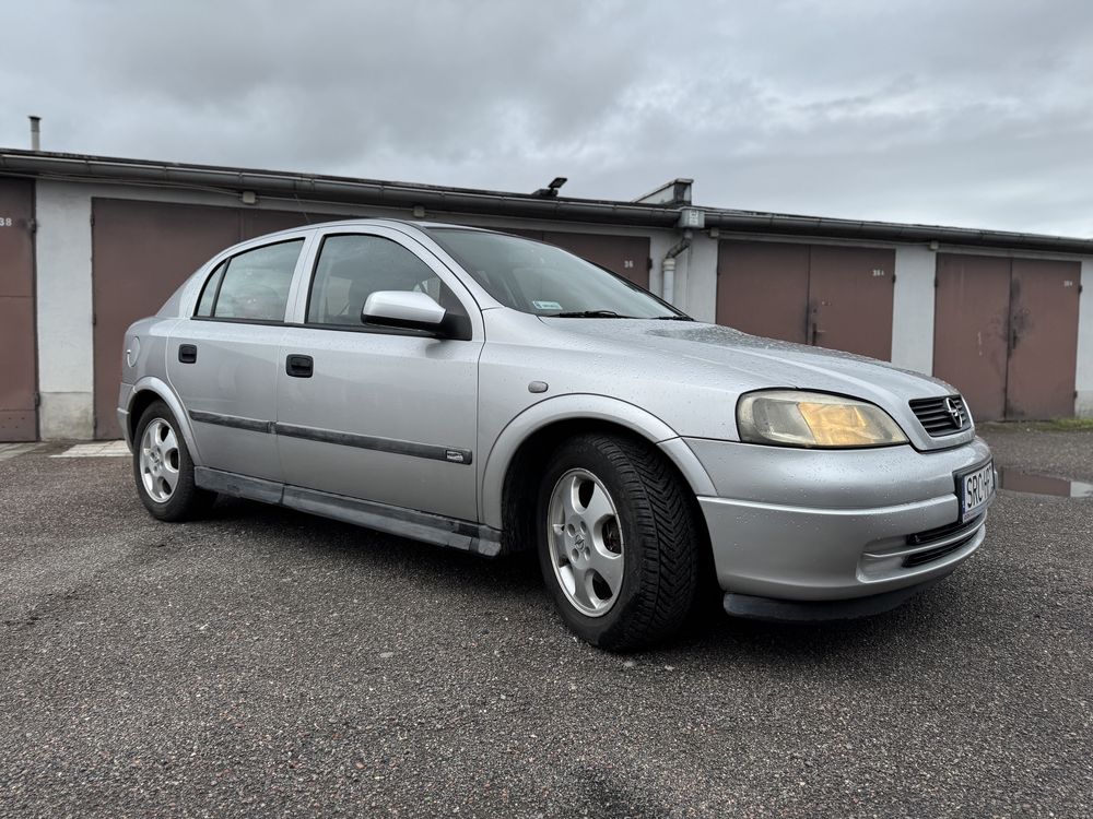 Opel astra. Klima elektryczne szyby