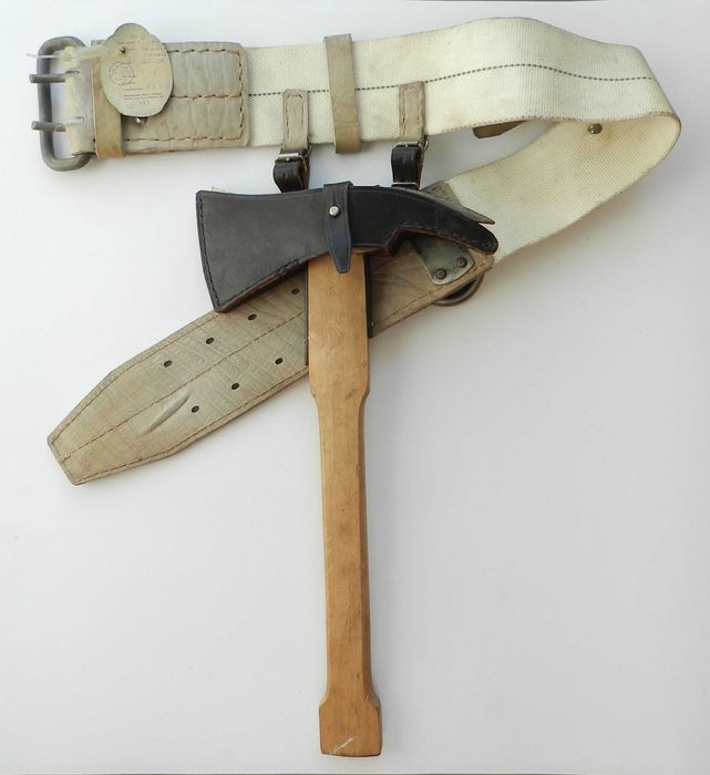 pas bojowy strażacki plus toporek, lata 80 , PRL , Sp.Rymarzy KRAKÓW