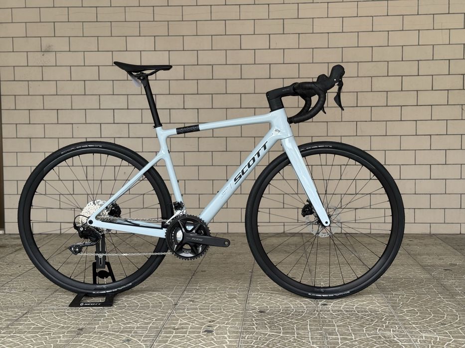 Bicicleta estrada Scott Addict 50 (nova)