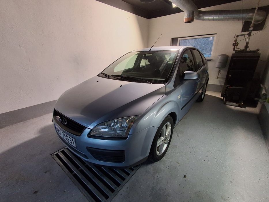 Ford Focus 1.6benzyna 2006r