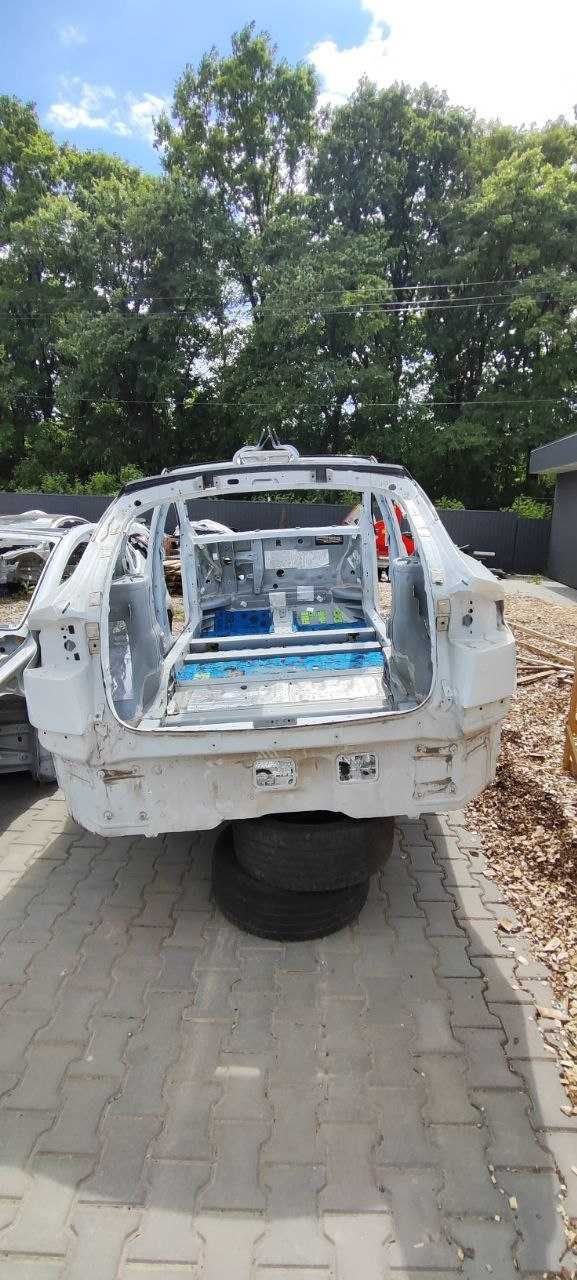 Четверть кузова Tesla Model X, Y, S, 3