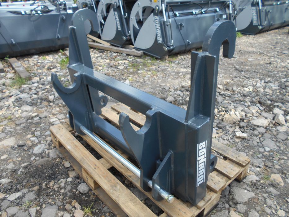 SONAROL Przejściówka Adapter Redukcja JCB Q-FIT na mocowanie MANITOU