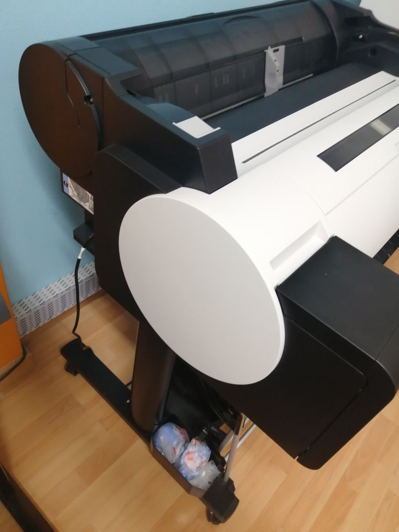 Plotter Canon TM-200