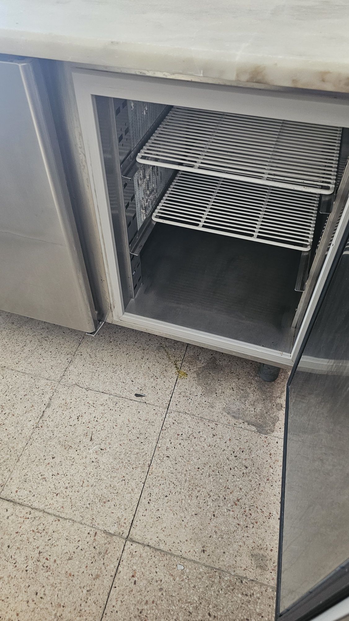 Bancada trabalho refrigerada