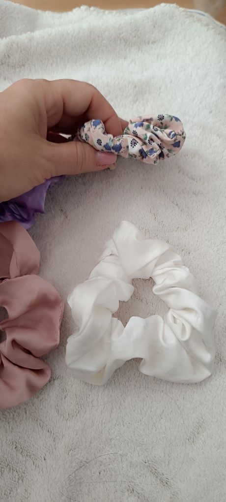 Conjunto de 4 Scrunchies de Chiffon Neon Vintage - Elásticos cabelo