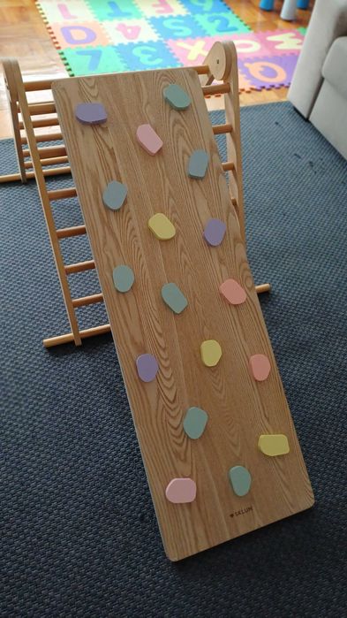 triangulo de pikler sklum + rampa de escalada