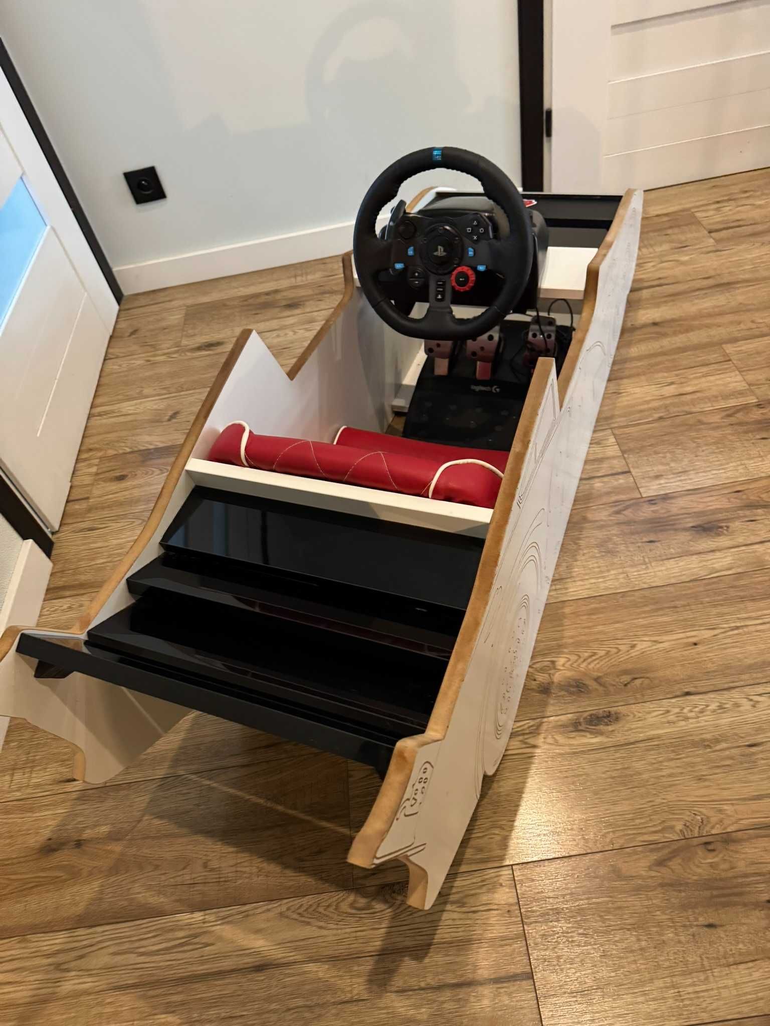Fotel Playseat Zygzak McQueen dla dzieci 2-7 lat skórzane siedzisko