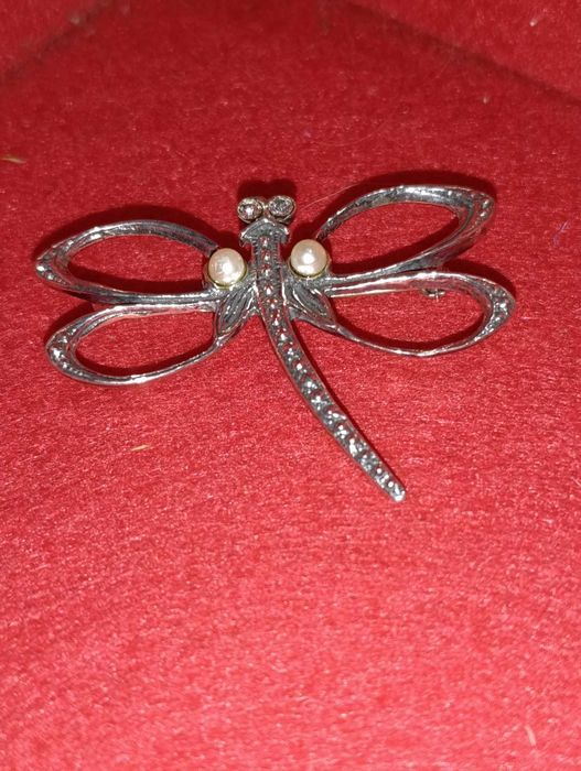 Alfinete de Peito Libelinha em Prata