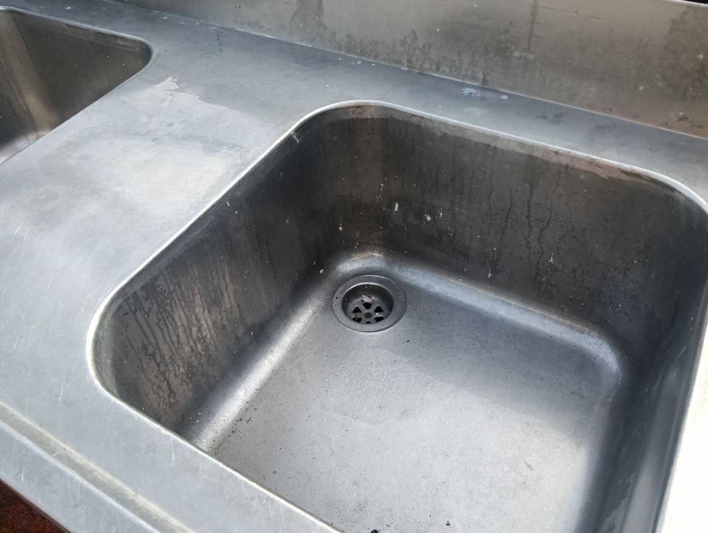 Escaparate em inox com 2 pios