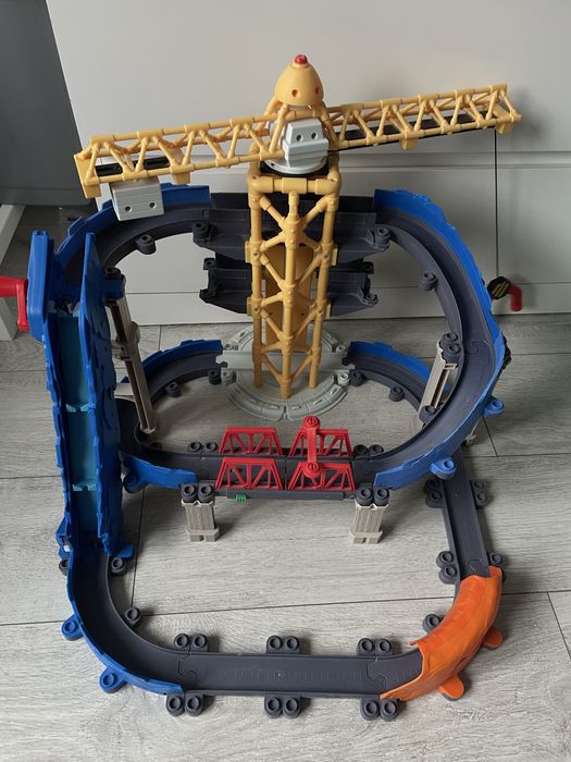 Stacyjkowo tory z dźwigiem