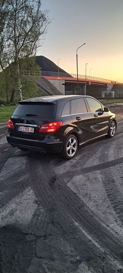 Mercedes B 200w246 automat 137km