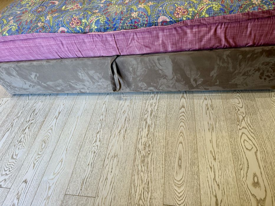 Ліжко двоспальне 200 на 220