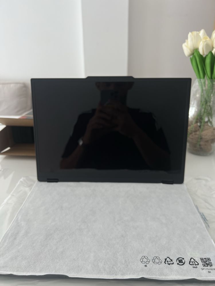 Portatil i9 14900HX, 32GB RAM DDR5, RTX 5070 OLED