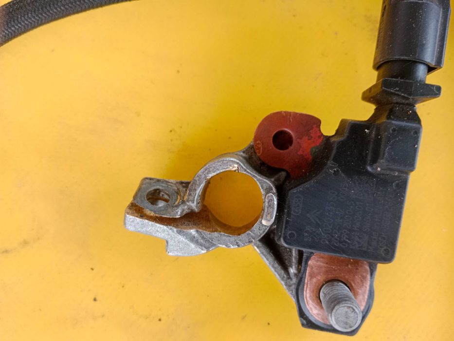 Kondensator, moduł, klema , bezpieczniki, strat stop Peugot Citroen