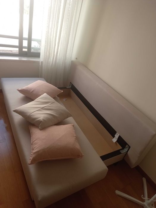 Sofa cama confortável pouco uso