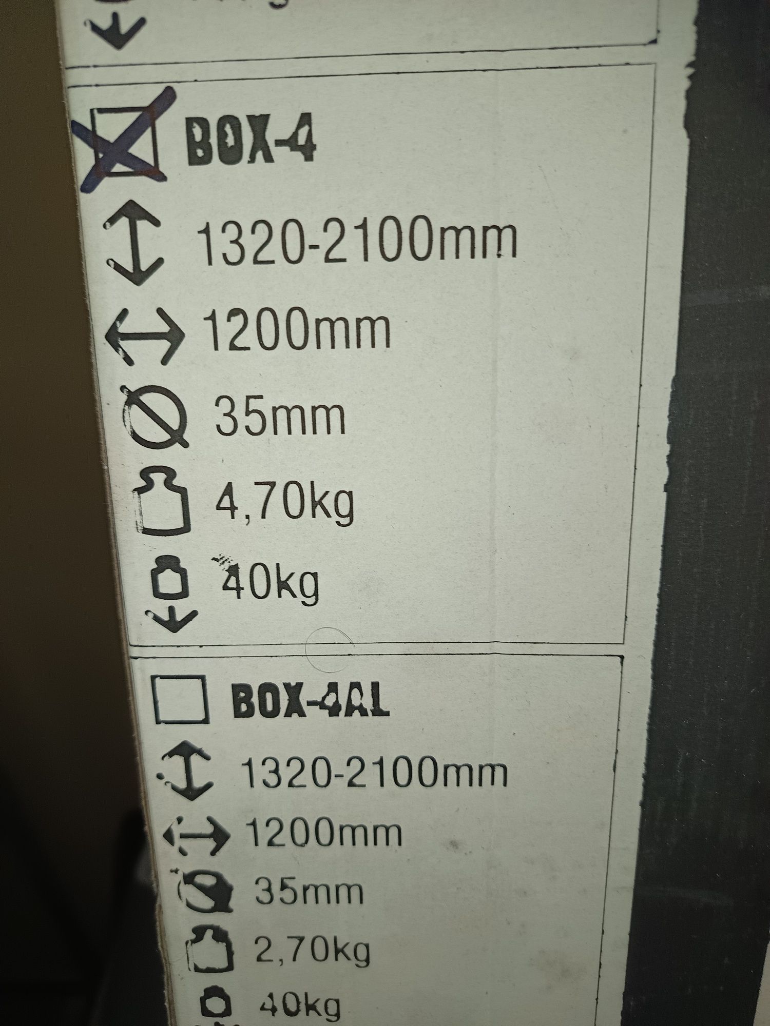 Głośnik Behringer B115 MP3 + statyw + zestaw mikrofonów