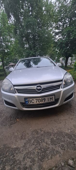 Автомобіль Opel astra H
