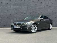 BMW Seria 5 520d Luxury Line; Elektryczny hak holowniczy; Dostęp komfortowy; HiFi