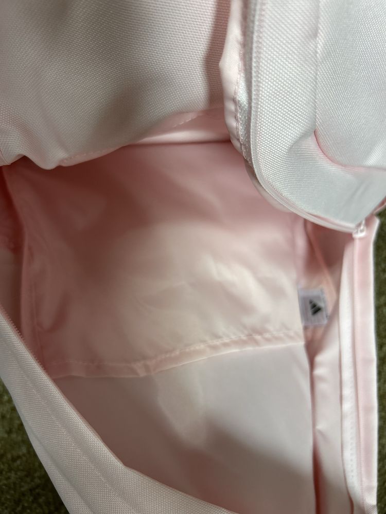 Plecak adidas dla dziewczynki lekki pojemny rozowy