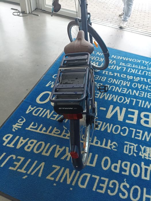 Bicicleta elétrica de cidade elops 900