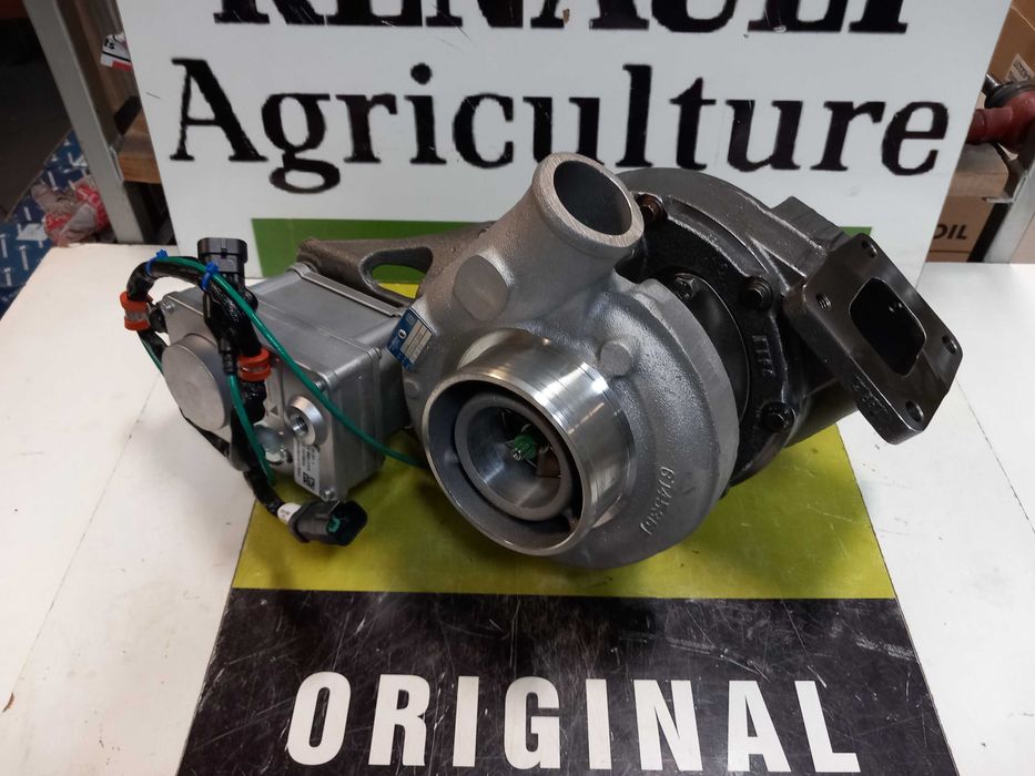 Turbosprężarka turbina turbo CLAAS AXION 810,820,840,850 Borg Warner