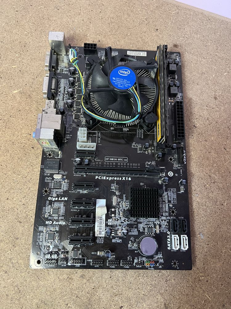 Комплект материнська плата Colorful H81 / Intel i5-4590 / 8gb ddr3