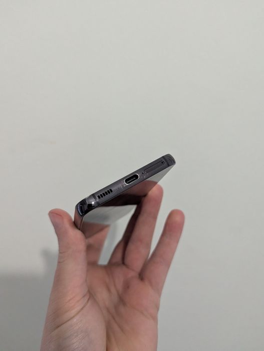 Samsung s22 Black 8/128gb Neverlock