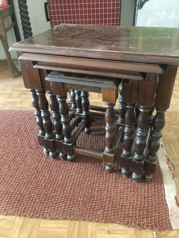 Mesa de centro em madeira