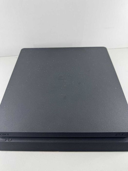 Playstation 4 Slim 500GB + Pad + Okablowanie