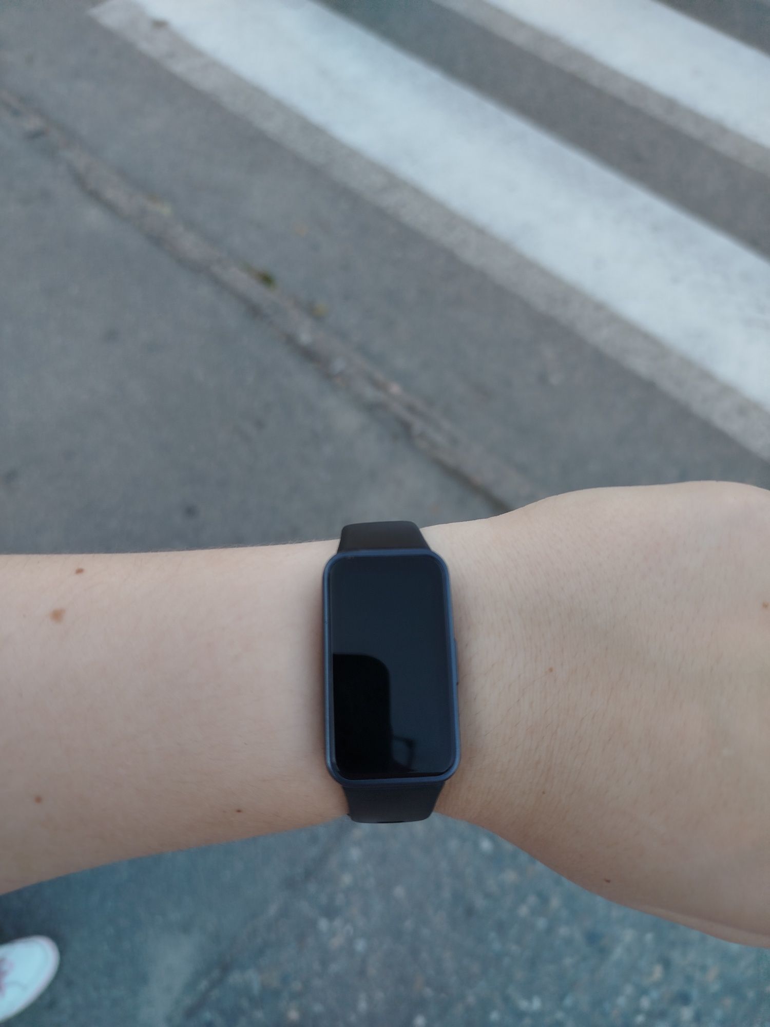 Смарт-годинник huawei band 10