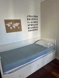 Cama Modelo Hemnes+ 2 Colchões Individuais