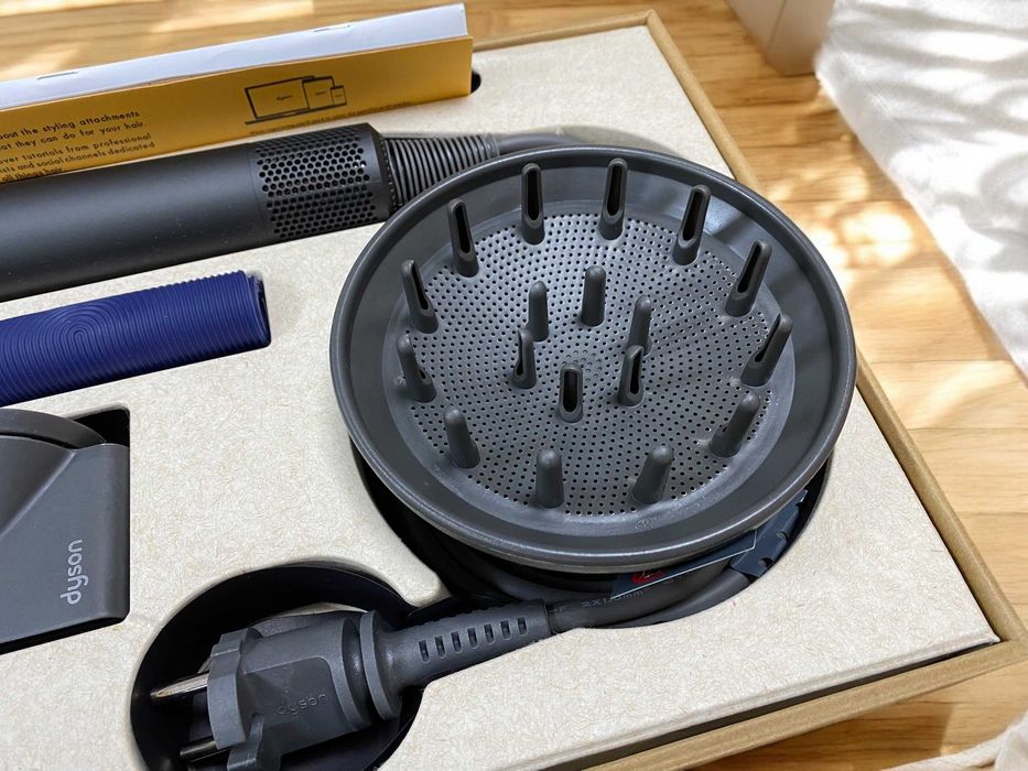 Фен Dyson Supersonic HD 03 дайсон