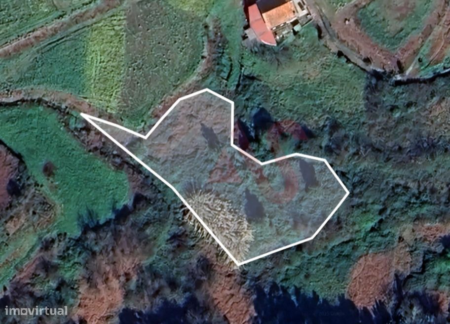 Terreno Rústico com 2.484 m2 em Sousela, Lousada