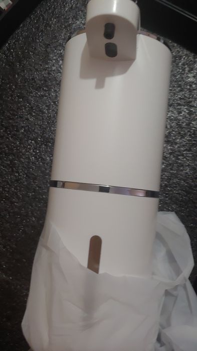 Автоматичний диспенсер