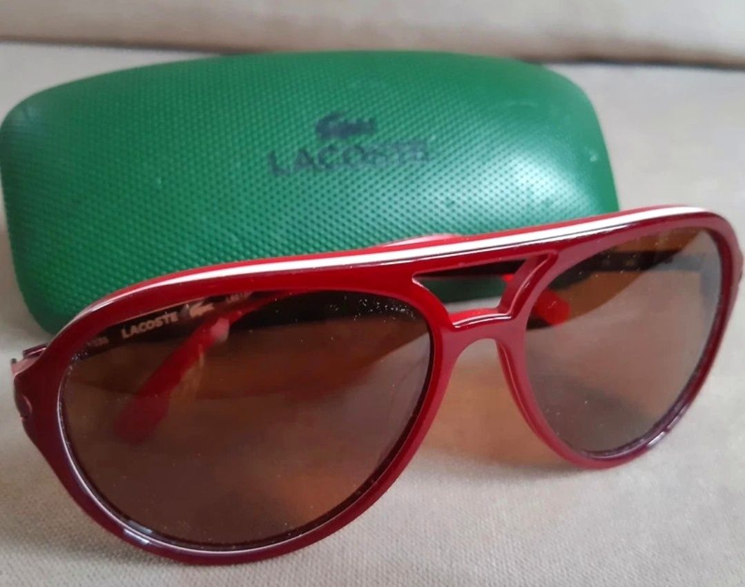 Lacoste okulary przeciwsłoneczne z etui model