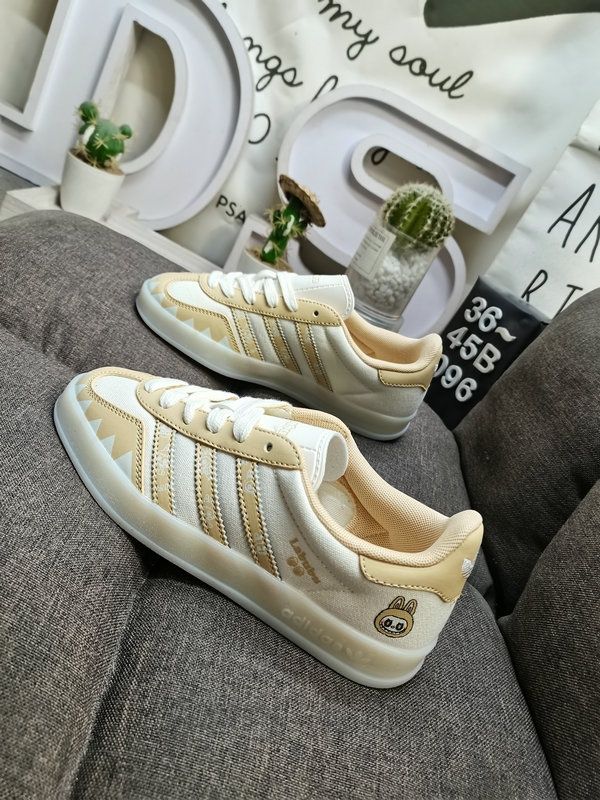 Adidas samba Labubu