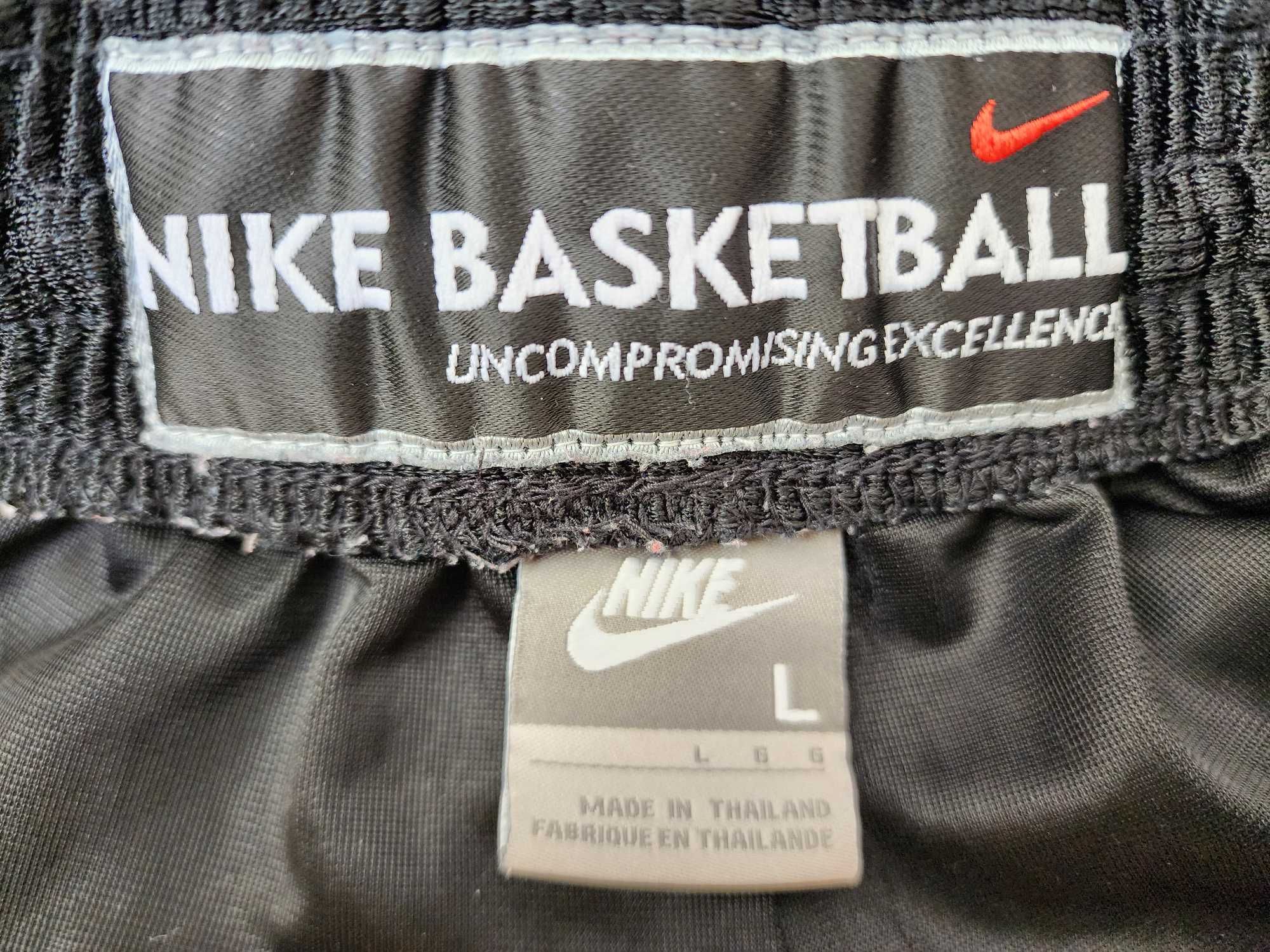 Шорты Nike Basket. Размер L. Идеальное состояние