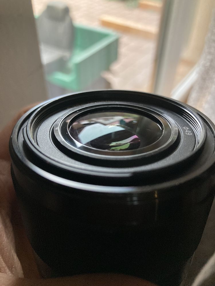 Sony 28mm 2.0 fe | bardzo dobry stan | lekkie ślady użytkowania