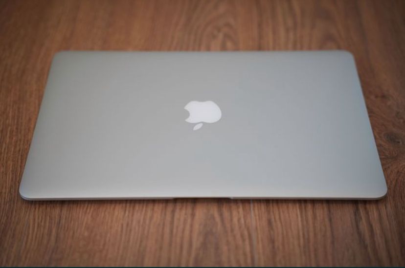 MacBook Air 13” 128gb