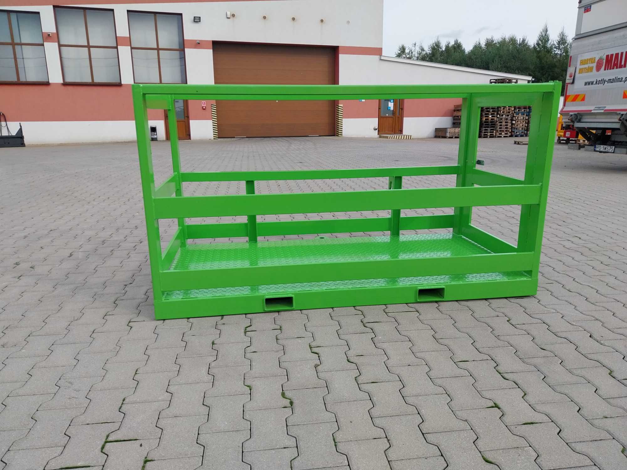 Kosz do ładowarki MERLO (podest roboczy)