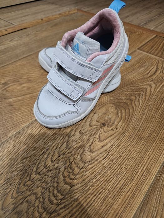 Кросівки кросівки адідас оригінал adidas