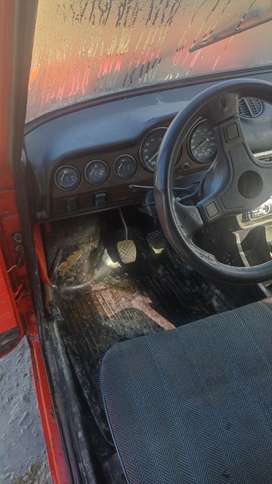 ВАЗ 2106 в гарному збереженому стані